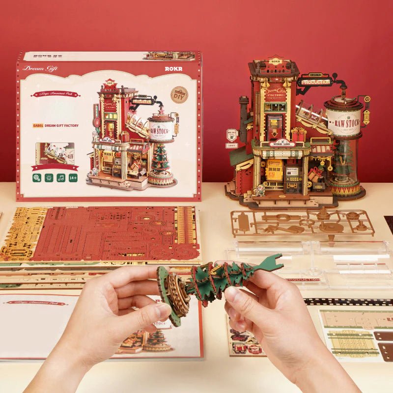 ROLIFE - PUZZLE 3D BOIS - La fabrique de cadeaux de Noël - EAB01 - Golemites - Rokr