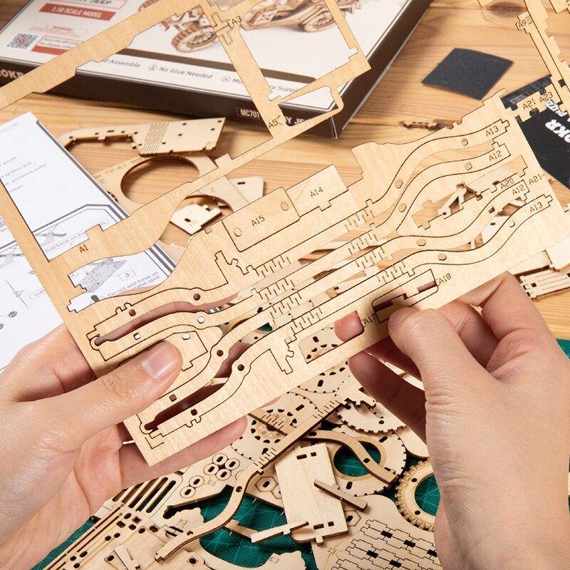 ROKR - PUZZLE 3D BOIS - Puzzle 3D bois | Jeep militaire 1940 - MC701 - Golemites - Rokr
