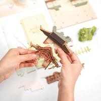 Robotime - Sakura Densya - Book Nook - Kit DIY - Maquettes en bois -  Modélisme - DIY 