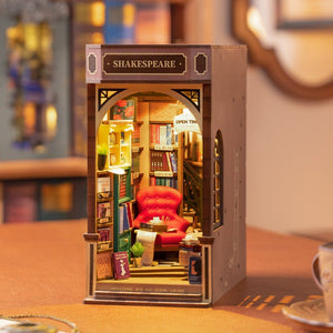 Rolife | Book Nook Librairie Shakespeare